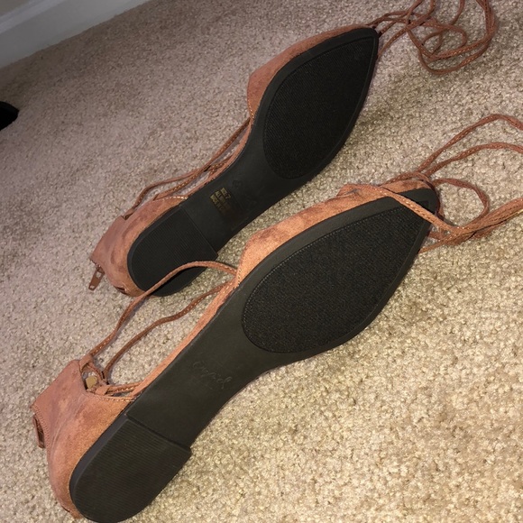 Camel Tie-Up Flats - Picture 5 of 8